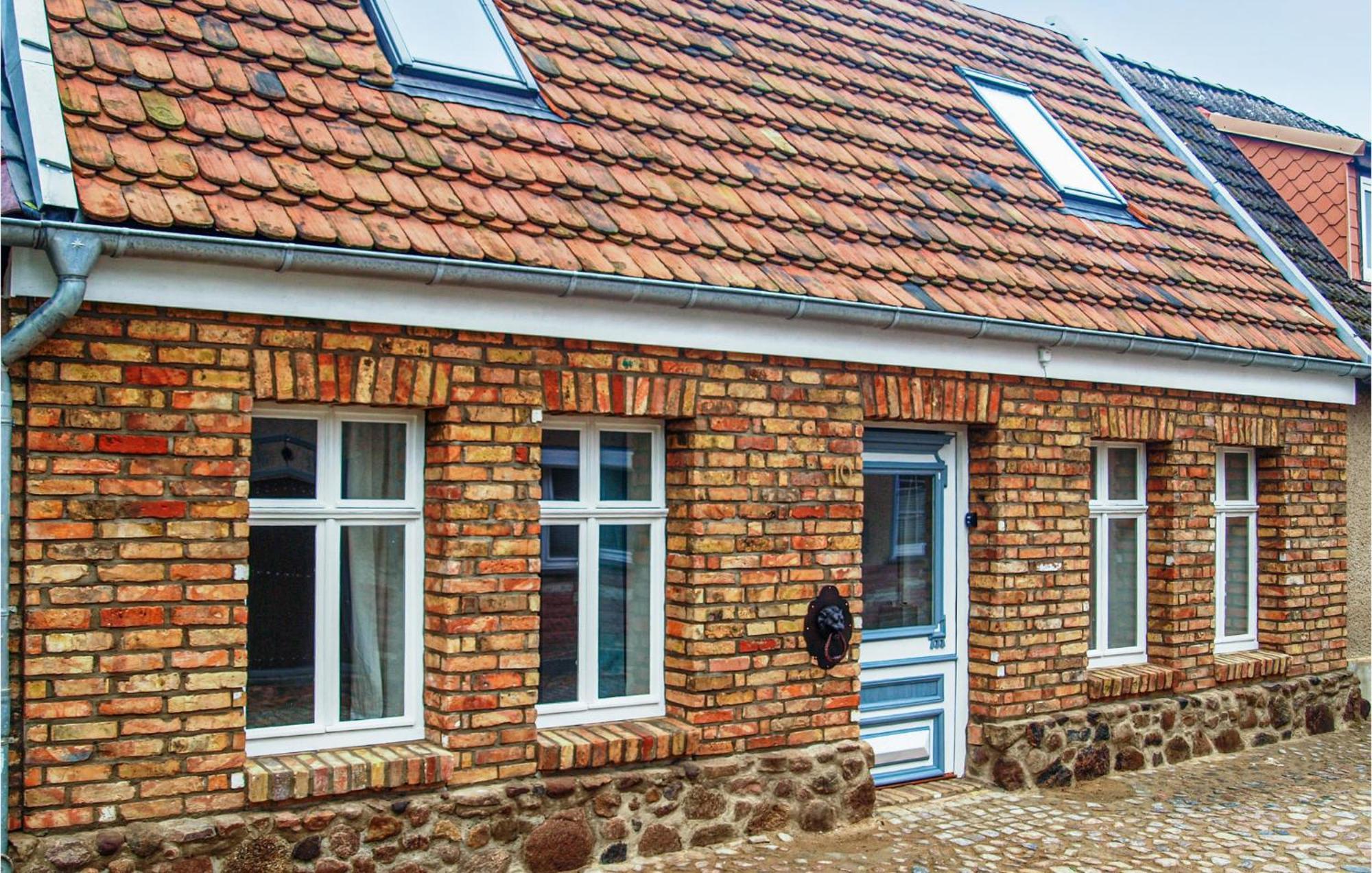 Awesome Home In Buetzow With Wifi Eksteriør billede